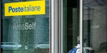 Dipendente Poste Italiane sospesa per furti ai correntisti