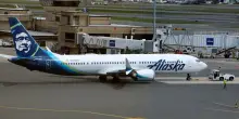 Alaska Airlines, voli sospesi per guasto al sistema informatico