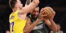 Lakers eliminati da un super Gobert, vince Houston