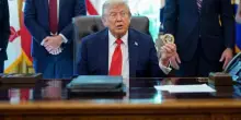 Usa, Trump annuncia stop al voto per posta: solo per malati e militari
