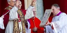 Leone XIV, 'La pace sia con tutti voi': le prime parole del nuovo Papa