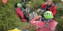 Cuneo, speleologo estratto dalla grotta in cui era rimasto bloccato