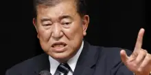 Elezioni Giappone 2025, Ishiba perde maggioranza ma resta al governo