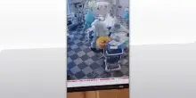Terremoto Russia, i medici in sala operatoria durante le prime scosse