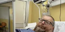 Mario Adinolfi ricoverato in ospedale dopo il rientro dall’Isola