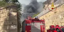 Esplosione in una fabbrica di fuochi d'artificio a Napoli