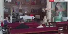 Gaza, parrocchia Sacra Famiglia prega sotto le bombe