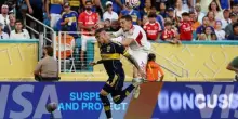 Boca Juniors-Benfica, Belotti espulso all'esordio