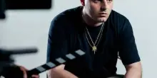 Ernia annuncia il nuovo album Per Soldi e Per Amore