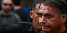 Brasile, Bolsonaro ricoverato d'urgenza: crisi di vomito e singhiozzo