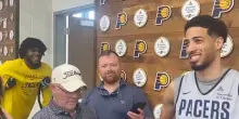 Jarace Walker interrompe l'intervista di Haliburton
