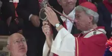Napoli, miracolo di San Gennaro: il sangue si è sciolto