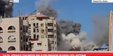 Gaza, Israele colpisce palazzo rifugio di sfollati: vittime