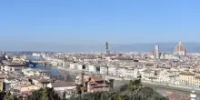 Affitti brevi, a Firenze nuovo regolamento: multe fino a 10mila euro