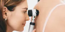 I sette errori comuni che aumentano il rischio melanoma