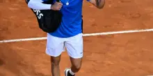 Matteo Berrettini si ritira al secondo set, Ruud agli ottavi