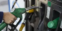 Cambiano le accise sui carburanti: giù la benzina, ma gasolio più caro