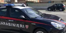Violenta una donna in strada nel cosentino, fermato un venticinquenne