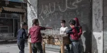 Dopo gli scacchi i talebani proibiscono anche il biliardino