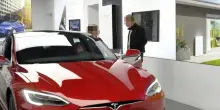 A maggio crollo delle vendite di Tesla in Spagna e Svezia
