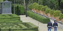 Giallo a Roma: trovati i corpi di una neonata e una donna a Villa Pamphili
