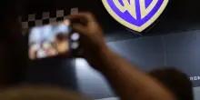 Warner Bros si divide in due società e il titolo vola in Borsa