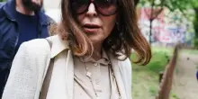 Cambiano due giudici, rallenta il processo a Santanché