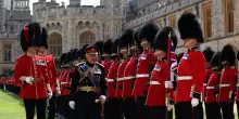 La grande parata Londra per Carlo tra i timori per la salute del re
