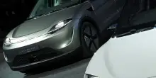 Auto elettriche in stallo: 4 acquirenti su 5 preferiscono ancora la combustione