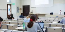La maxi truffa delle borse di studio, pioggia di denunce