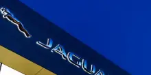 Jaguar Land Rover sotto cyber attacco, sospesa la produzione