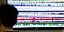 Russia, paura per un forte terremoto e allerta tsunami