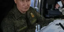 Putin mostra i muscoli: "700mila soldati sul fronte". Trump: "Mi ha molto deluso"