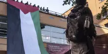 Corteo per Gaza alla Sapienza, occupata la facoltà di Scienze politiche
