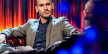 Andrea Sempio sottoposto a misurazioni antropometriche di caviglie, piedi e statura
