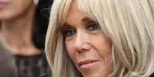 Brigitte Macron, a processo chi l’ha accusata di essere un uomo