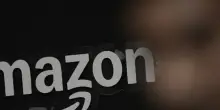 Amazon taglierà fino a 30.000 posti aziendali da domani