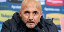 Spalletti firma con la Juve. Ma ora deve farsi un nuovo tatuaggio