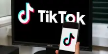 Video offensivi su TikTok, cosa dice la legge: è diffamazione o ingiuria? E si può denunciare? - ItaliaOggi.it