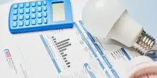 Bollette, cosa conviene tra mercato libero e tutelato. Possibili risparmi fino a 60 euro a famiglia: i consigli degli esperti - ItaliaOggi.it
