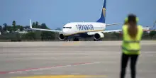 Turbolenza sul volo Ryanair Berlino-Milano, atterraggio di emergenza e 9 feriti - ItaliaOggi.it