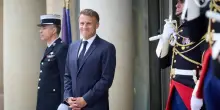 Francia contro Macron, scontri arresti e proteste. Bloquons Tout, black block e radicali: la rivolta dai social alla piazza - ItaliaOggi.it