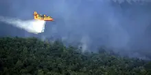 Caldo, allerte in Europa. Incendio in Spagna, un morto e 6mila persone in fuga - ItaliaOggi.it