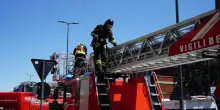 Torino, esplosione in un appartamento: 5 feriti. Grave un bambino - ItaliaOggi.it