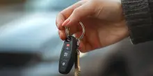 Auto, crescono solo i finanziamenti agli under 30. Dati positivi per i noleggi - ItaliaOggi.it