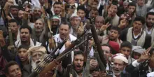 Raid israeliani a Sana’a, ucciso premier Houthi