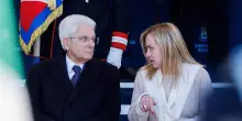 Attacco Usa all’Iran, Meloni sente Mattarella. Colloquio Macron-Pezeshkian