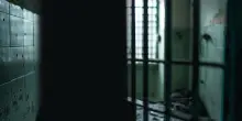 Sanremo, rissa in carcere tra detenuti ubriachi: in quattro finiscono al pronto soccorso