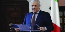 Tajani cerca di accontentare Pier Silvio Berlusconi: «In Forza Italia non c’è spazio per i “signori delle tessere”»