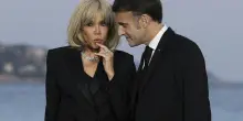 “Brigitte Macron è trans”. La premiere Dame si difende in tribunale